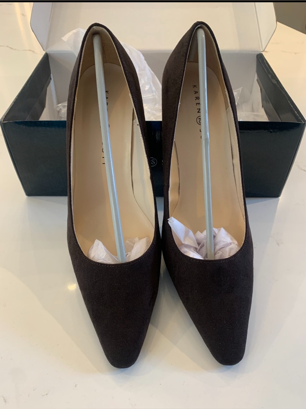 Karen Scott Brown Pumps Kitten Heel  2” Pointy Toe Slip On Size 8M Unworn.